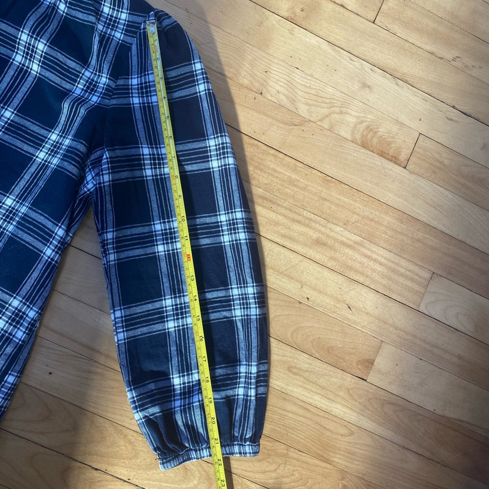 Ricki’s Navy and White Light Flannel Blouse - Picture 5 of 6